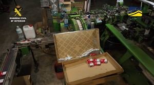 Desmantelan seis fábricas ilegales de tabaco en España con 20 millones de cigarrillos incautados