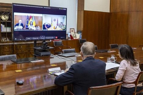 Robles se reúne por videoconferencia con la Guardia de Fronteras de Ucrania