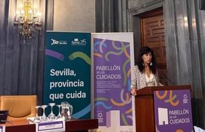 La ministra de Igualdad aboga por redes globales para mejorar los cuidados