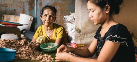 Tailandia otorga derechos laborales a refugiados de Myanmar, un paso elogiado por la ONU