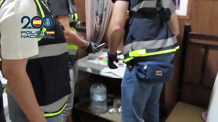 Desmantelan red de explotación sexual en club de Badajoz
