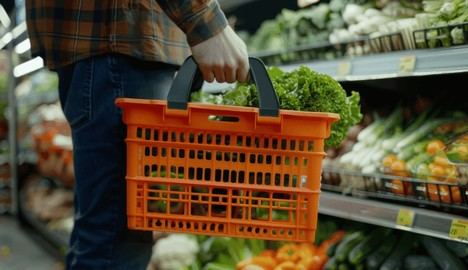 Coalición europea exige mantener el etiquetado de alimentos modificados genéticamente ante votación crucial en la UE