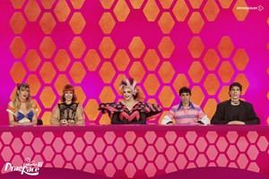 Las reinas de 'Drag Race España' desafían a la improvisación con Abril Zamora este domingo