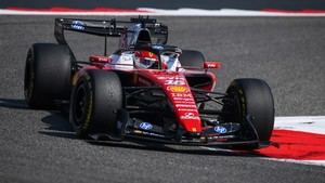 Leclerc marca el mejor tiempo en la última mañana del segundo test de Bahréin