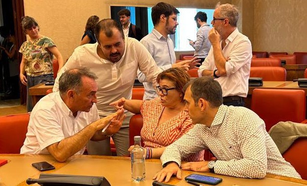 IU solicita a Armengol que confirme la seguridad del Congreso tras el pirateo en el Senado