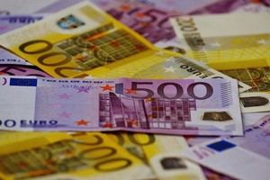 Los ingresos por cotizaciones sociales alcanzan los 165.000 millones en 2024, con un aumento del 7,2%