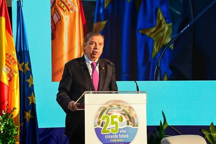 Planas destaca la necesidad de modernizar el regadío para un futuro sostenible