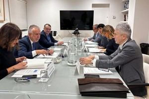 Más de 800 menores migrantes reubicados en España