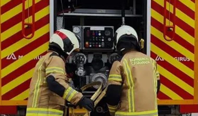 Incendio en Granada deja un bebé fallecido y siete heridos