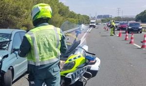 Fallece un motorista en la A-92 tras perder el control de su moto en Sevilla