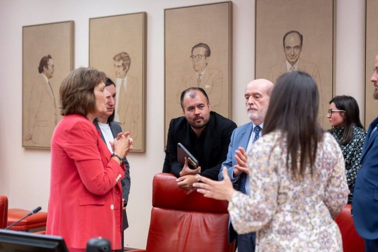 González promete esclarecer las 228 muertes tras la DANA en Valencia