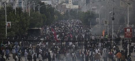 Dimisión del primer ministro de Nepal tras protestas violentas y llamado de la ONU a la calma