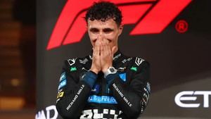 Lando Norris recibe el premio Laureus como Revelación del Año tras coronarse campeón de F1 en 2025