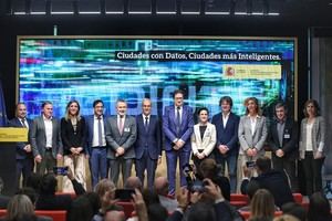 Óscar López destaca la importancia de los municipios en la transformación digital mediante el uso de datos