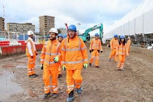 Óscar Puente inspecciona las obras del tren de alta velocidad Londres-Birmingham