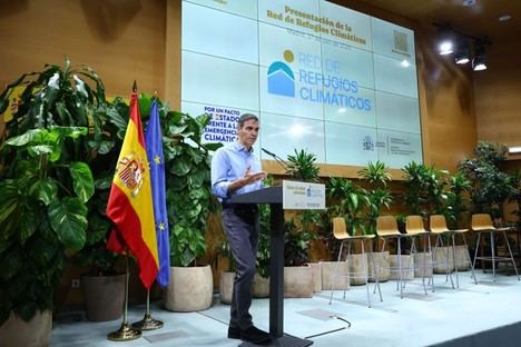 Sánchez destina 19 millones a refugios climáticos y crea un panel científico contra el cambio climático