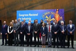 Sánchez presenta ayuda de 40 millones para vehículos eléctricos a pymes y autónomos