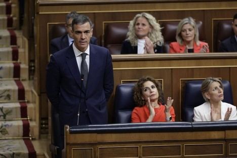 Sánchez resalta que el desempleo cae por debajo del 10% y defiende la responsabilidad del Gobierno