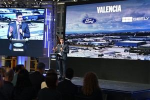 Sánchez destaca el compromiso del Gobierno con la movilidad sostenible y el empleo de calidad