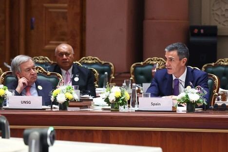 Sánchez aboga por una IA que potencie derechos y democracia en la Cumbre de Nueva Delhi