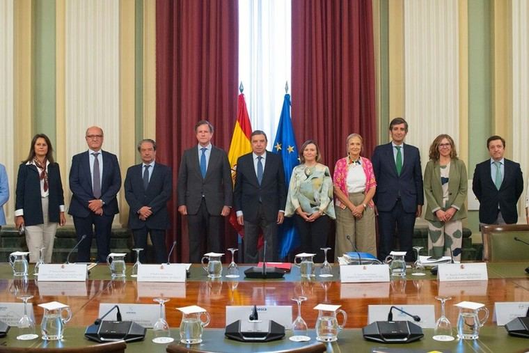 Planas aboga por un presupuesto comunitario que apoye al sector pesquero y acuícola
