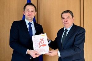España presenta su Estrategia Nacional de Alimentación en Bruselas