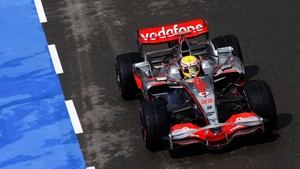 Lando Norris celebra su título con un quiz sobre campeones de McLaren