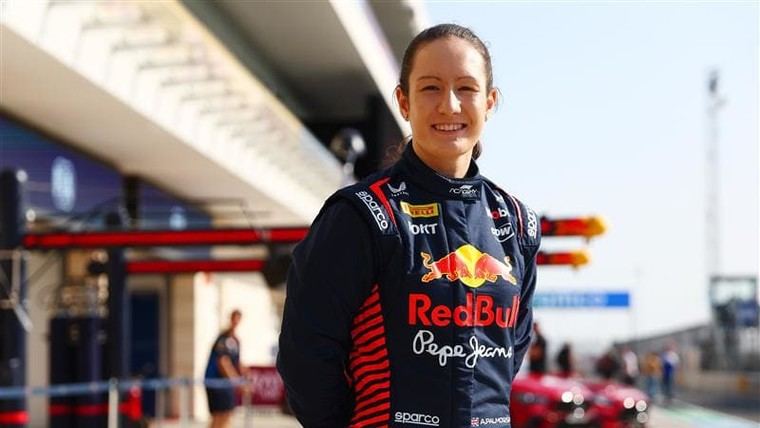 Red Bull Racing incorpora a Alisha Palmowski para la temporada 2025 de F1 ACADEMY