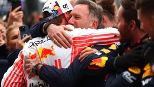 Horner elogia a Verstappen como el mejor piloto del mundo tras su victoria en Japón