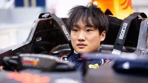 Tsunoda anticipa desafíos con el Red Bull RB21 en su debut en Japón