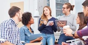 Más de 309.000 estudiantes universitarios recibieron becas por 1.143 millones de euros en 2022-2023